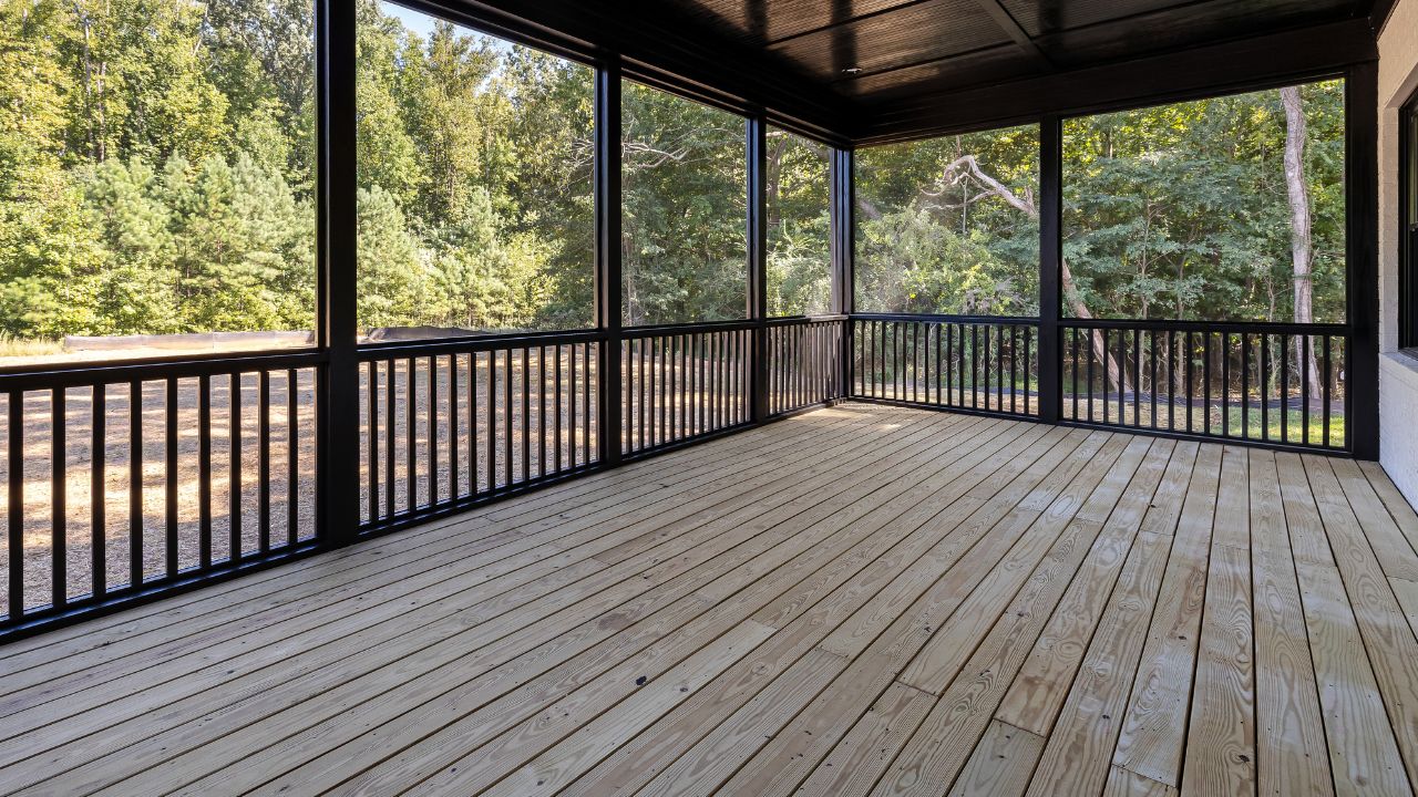 Terrasse en pin traité